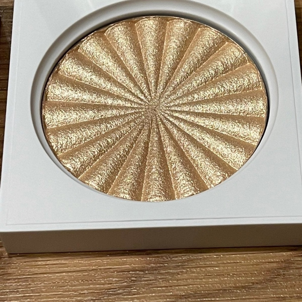 Ofra Highlighter Rodeo Drive - Picture 3 of 5